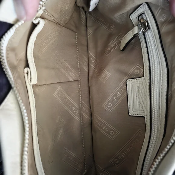 Karen Millen Cream Leather Bag with Silver Details - Picture 4 of 5